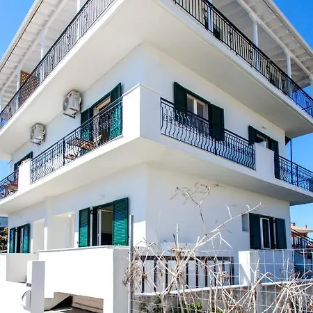 Apartment Waterfront Lygia (Lefkada)