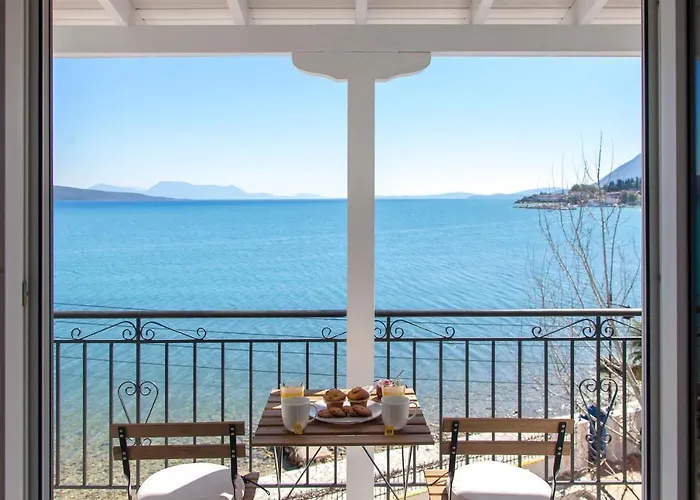 Waterfront Apartament